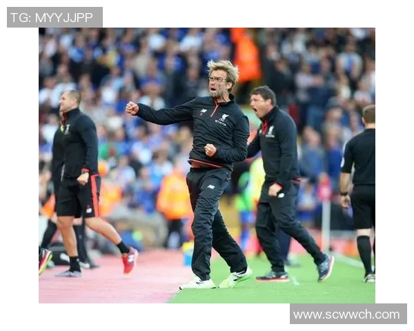 最自信的足球明星如何在赛场上展现个人魅力与领导力 最自信的足球明星如何在赛场上展现个人魅力与领导力